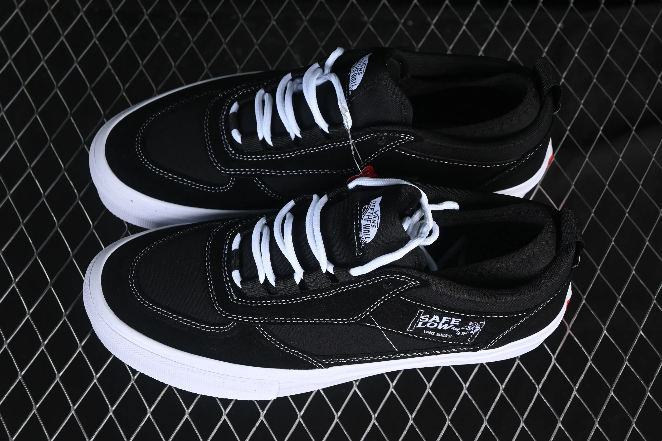 All categories Vans Vans series Vans Low Vans low-top Vans Safe Brady Low Vans high-end branch low-top retro casual sneakers VN000EEHBKA